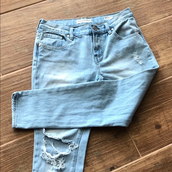 Bullhead Denim - BULLHEAD, Distressed, Skinny boyfriend jeans!